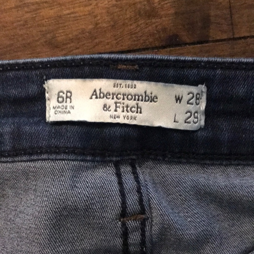 EUC Abercrombie & Fitch Skinny Jeans Size 6R - Picture 5 of 5